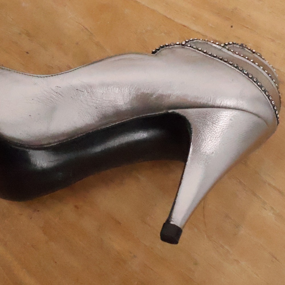 Elegance by Edythe Silver Metallic Rhinestone Pumps Size Leather Vtg Y2K - Picture 8 of 13